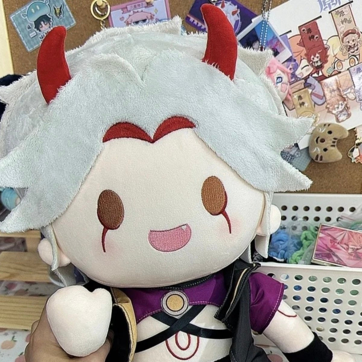 Genshin Impact Arataki Itto Staring Eyes 40CM Plush Doll