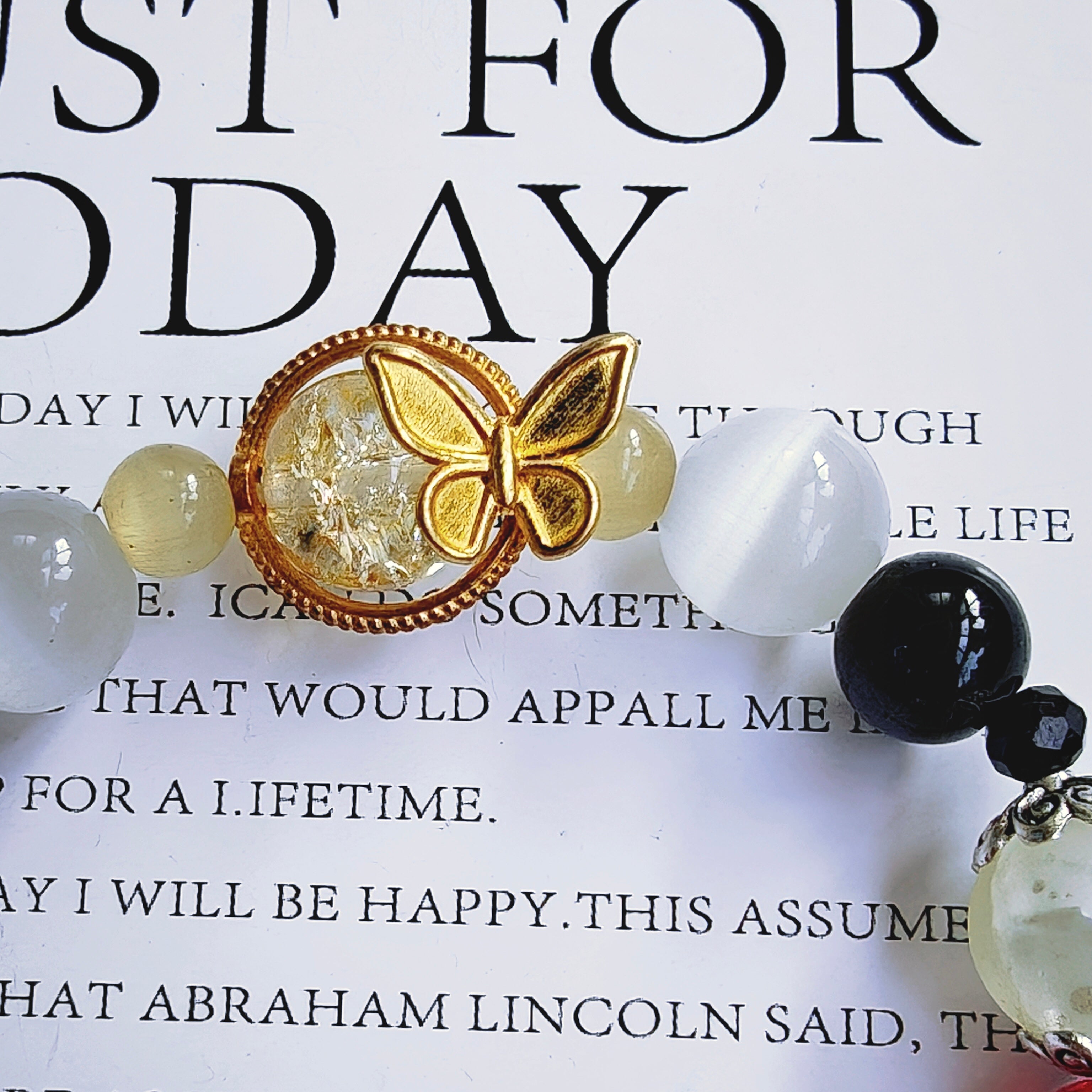 Free Shipping Smile House Zenless Zone Zero ZZZ Evelyn Chevalier Inspired Round Bracelet